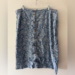 Orvis 90’s Vintage Floral Midi Skirt Lightweight Denim Material